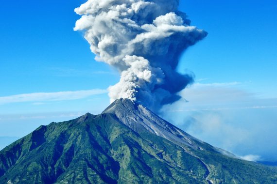 nui-lua-merapi